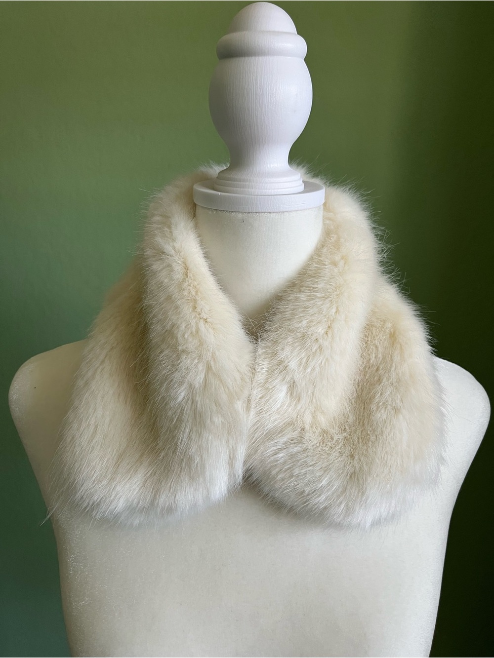 Removable Faux Fur Collar - Cream